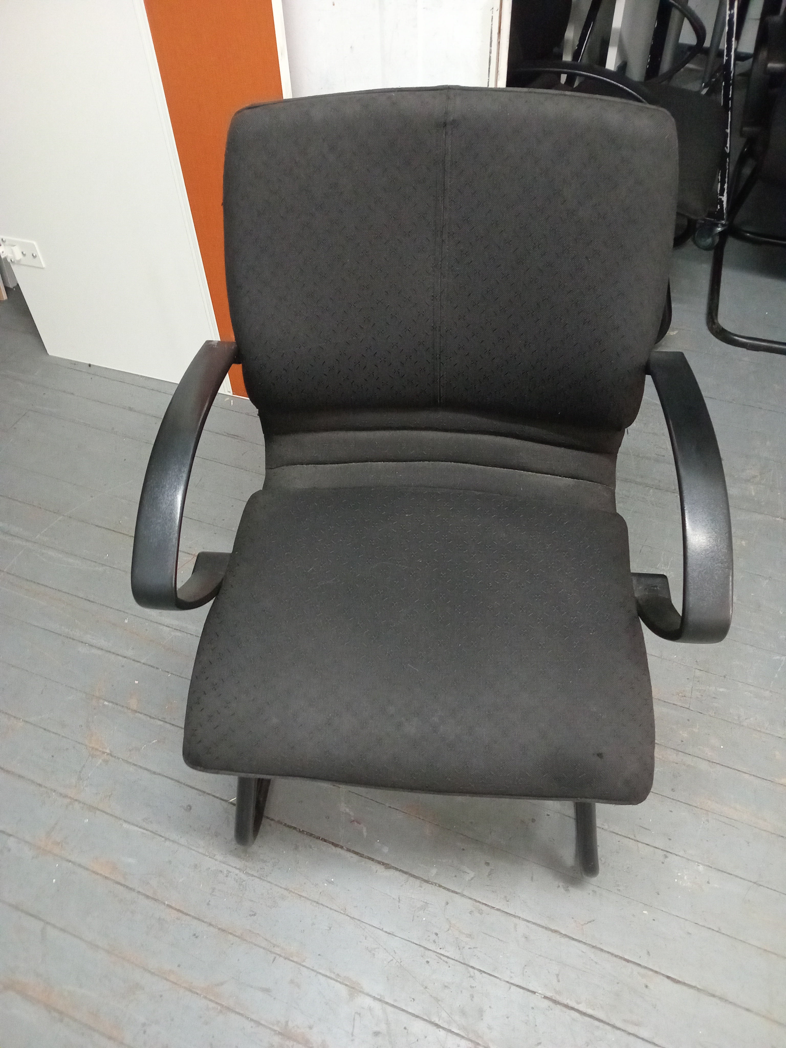 Boardroom chair