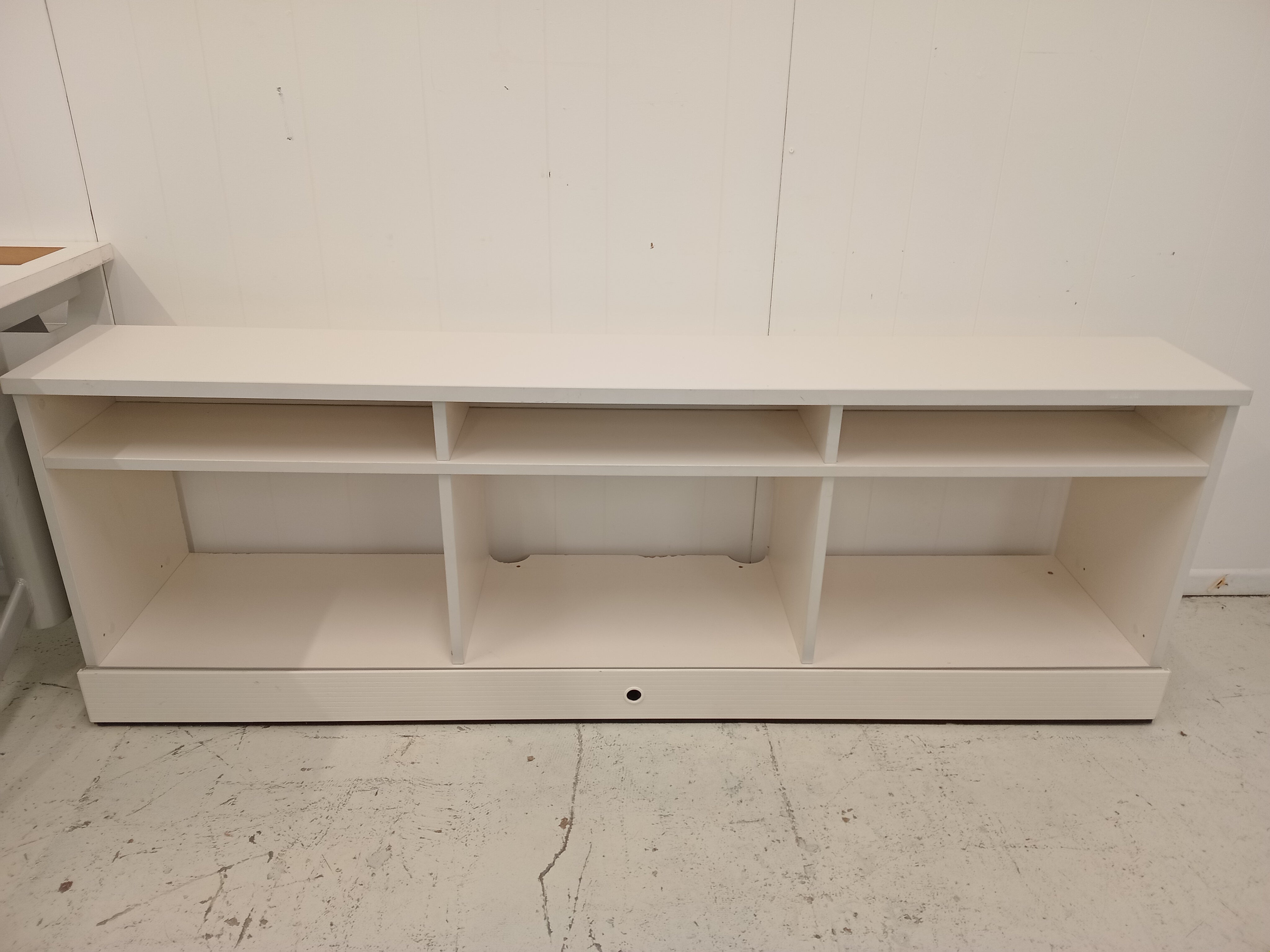 Long cabinet with shelving