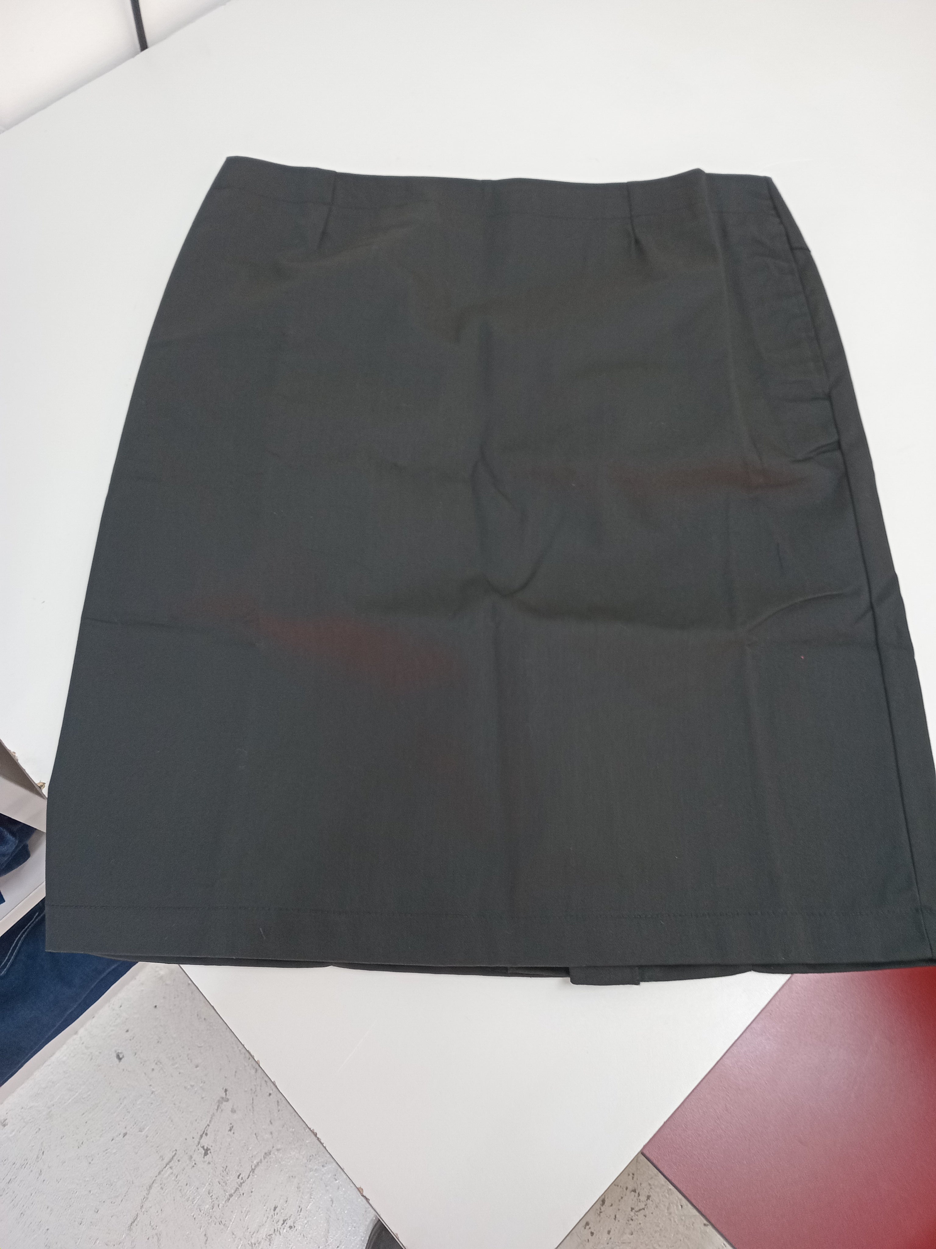 Women's knee length skirt