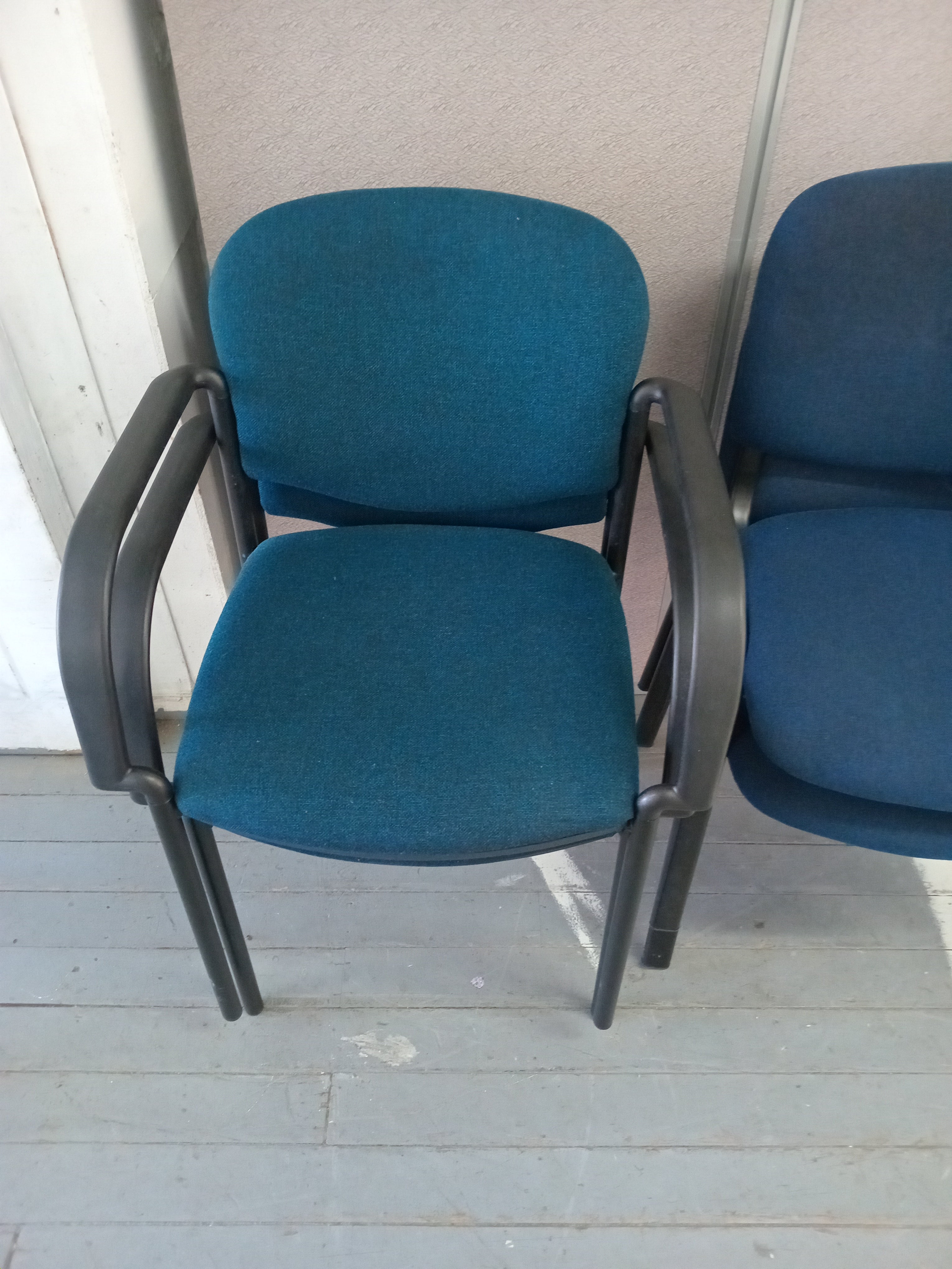 Blue fabric chair (with arms)