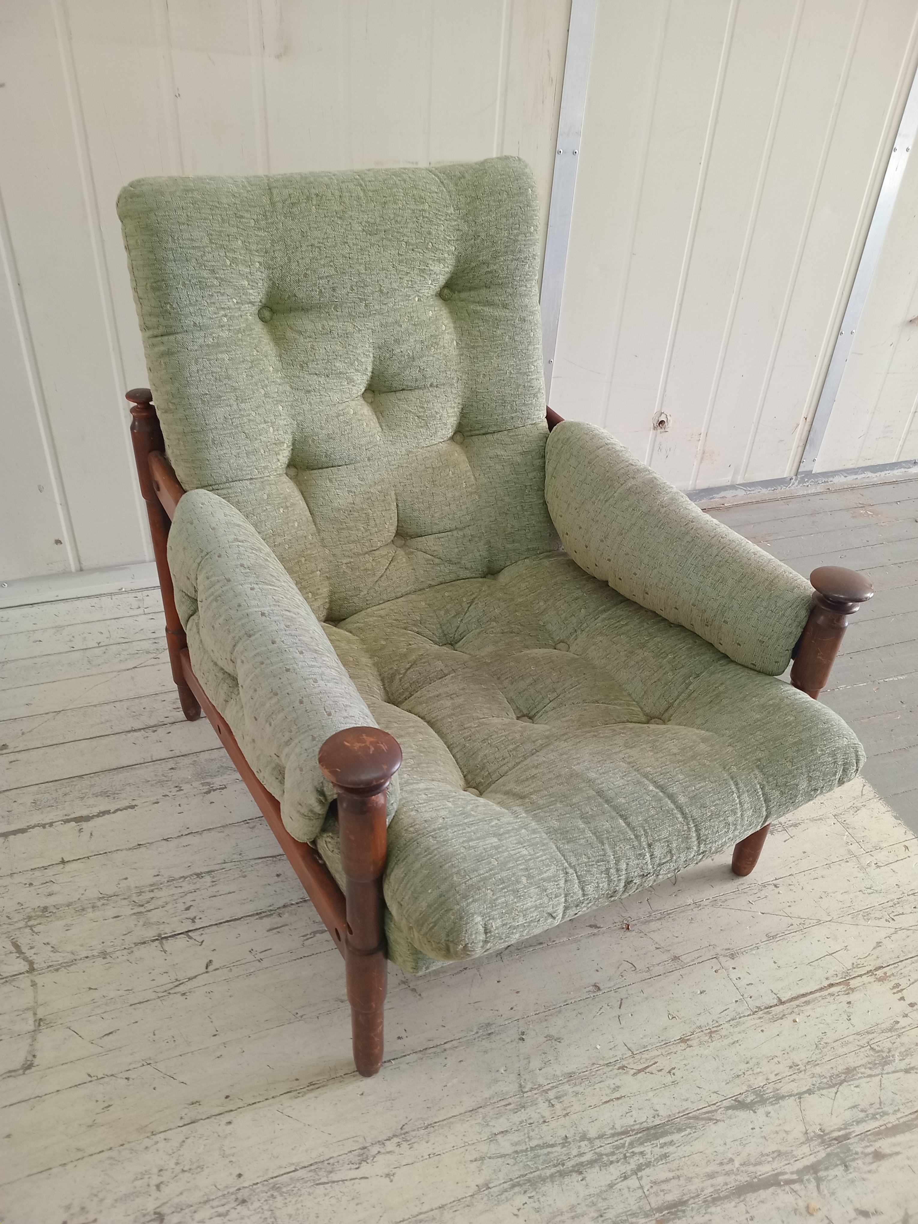 Light green lounge armchair
