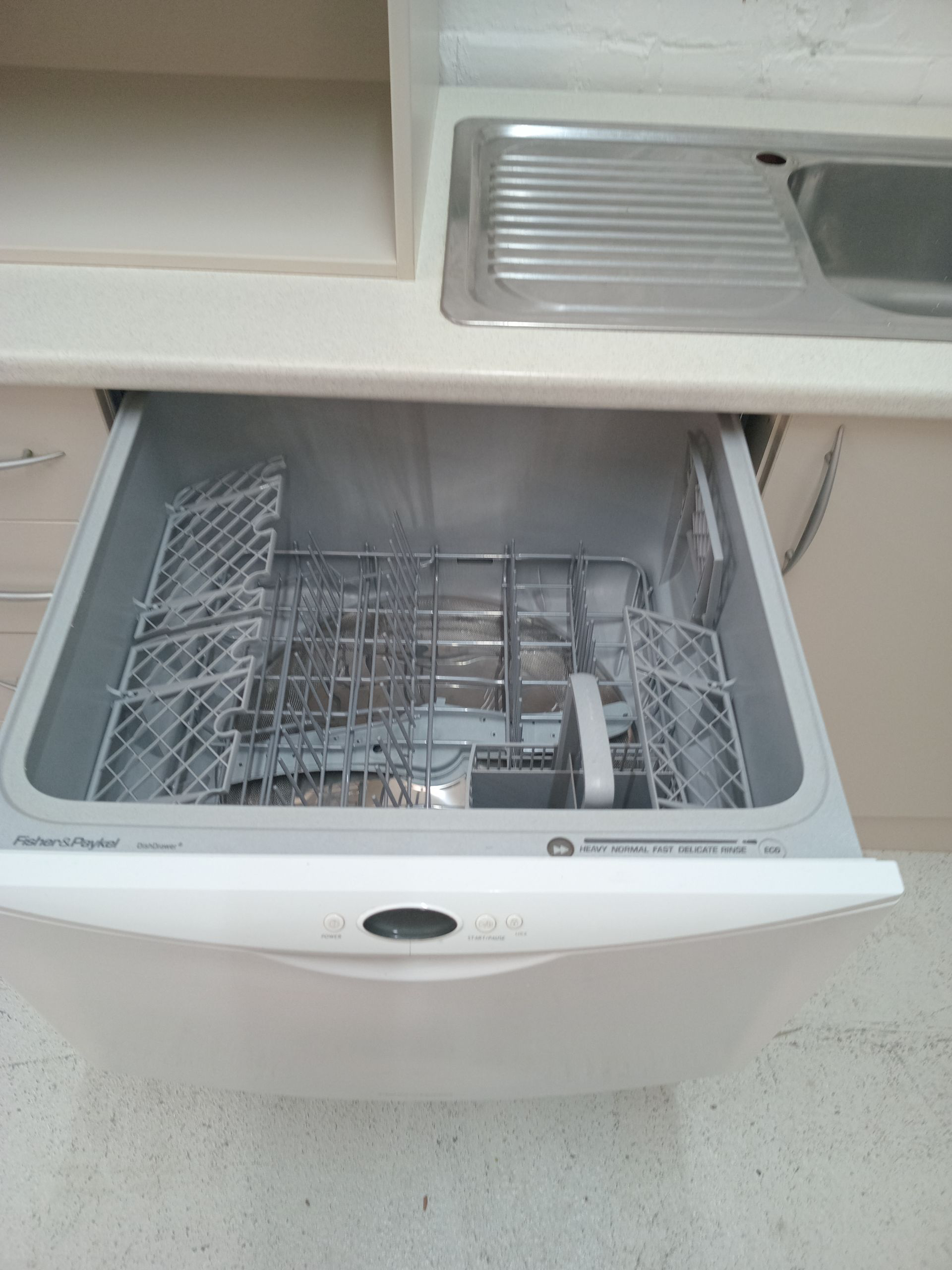 Kitchen, large